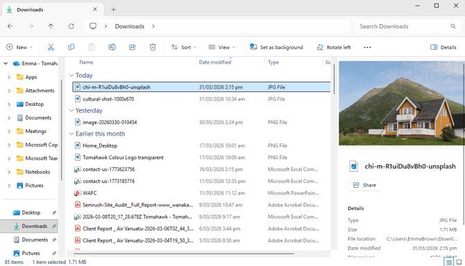 Viewing a downloaded file from the CMS within File Explorer